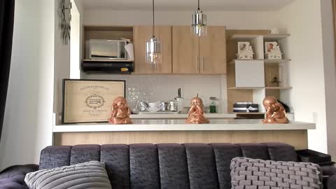 bradleymartin7 online show from 01-11-25, 05:07