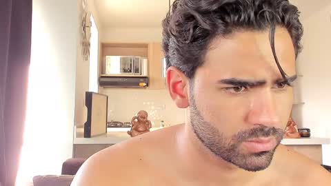 bradleymartin7 online show from 01-15-25, 09:51