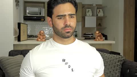 bradleymartin7 online show from 01-16-25, 12:55