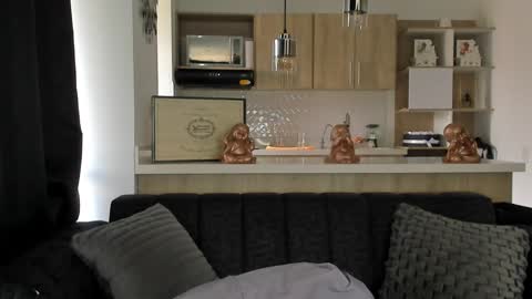 bradleymartin7 online show from 01-19-25, 04:25