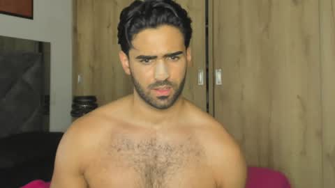 bradleymartin7 online show from 02-06-25, 06:29