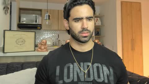 bradleymartin7 online show from 10-01-25, 10:49