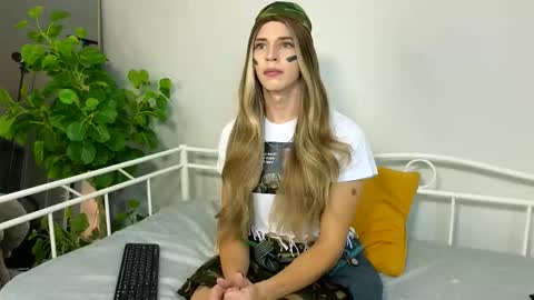 Branda online show from 11-13-25, 01:32