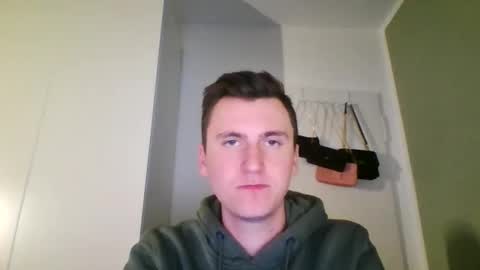 Snapshot of brandinator__cb chatting on 11-16-25, 01:44 brandinator__cb online show from 11-16-25, 01:44