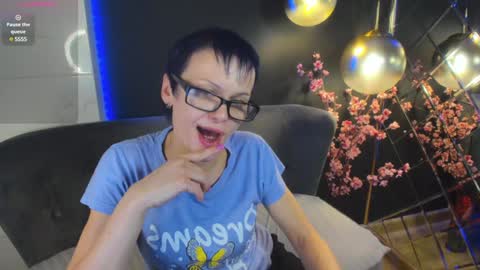 Brandi online show from 01-23-25, 07:51