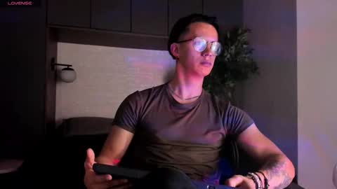 Snapshot of brandon_starkk chatting on 02-19-26, 11:39 brandon_starkk online show from 02-19-26, 11:39