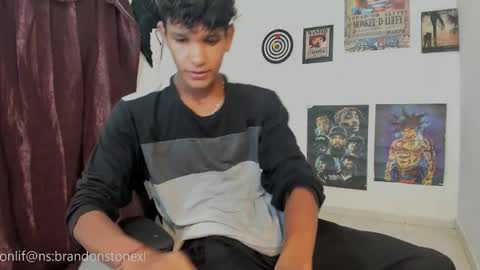 Snapshot of brandonstonexl chatting on 09-17-25, 10:22 Brandon Stone online show from 09-17-25, 10:22