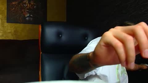 Snapshot of brandontatex chatting on 09-12-25, 10:37 BrandonTateX online show from 09-12-25, 10:37