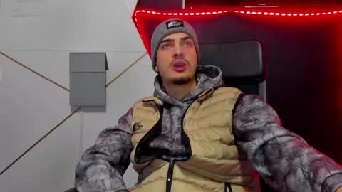 BrandonTateX online show from 02-10-26, 05:33