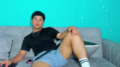 Snapshot of brandonwesly chatting on 02-26-26, 04:50 BRANDON online show from 02-26-26, 04:50