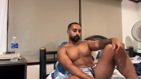 Daddy online show from 09-28-25, 01:16