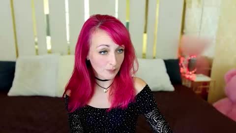 Snapshot of brandybloomm chatting on 10-12-25, 07:24 Brandybloomm online show from 10-12-25, 07:24