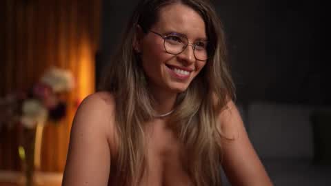 Alex online show from 10-12-25, 04:11