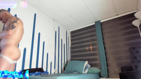 Instagram             twitter BRAN LOPEZ  online show from 12-04-24, 04:32