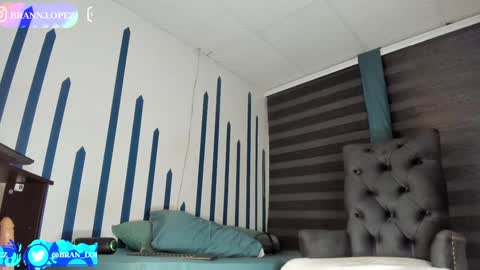 Instagram             twitter BRAN LOPEZ  online show from 12-07-24, 11:23