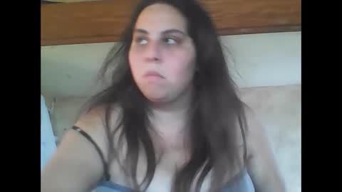 Snapshot of bratbrat23 chatting on 03-12-25, 11:01 Bay online show from 03-12-25, 11:01