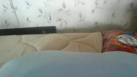 Snapshot of bratbrat23 chatting on 12-16-25, 03:39 Bay online show from 12-16-25, 03:39