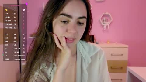 Snapshot of bratty_bun chatting on 02-24-26, 06:28 Annie online show from 02-24-26, 06:28