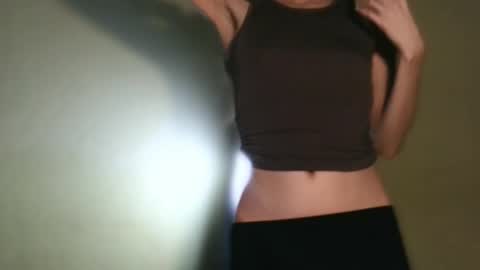 Evelyn .  online show from 11-12-25, 01:06