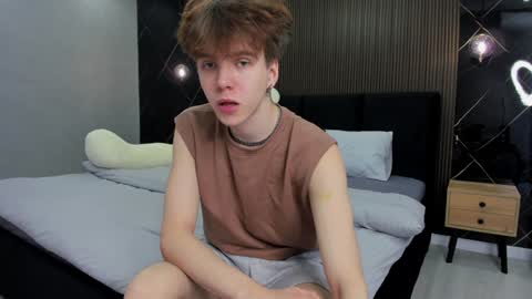 Snapshot of braxiboy chatting on 01-10-25, 07:25 Brax online show from 01-10-25, 07:25