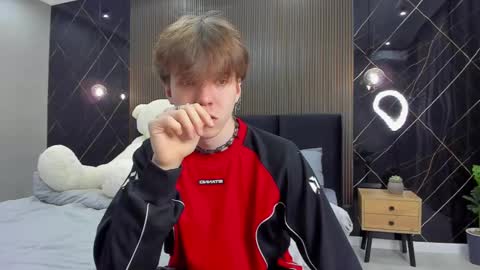 Snapshot of braxiboy chatting on 02-12-25, 12:22 Brax online show from 02-12-25, 12:22