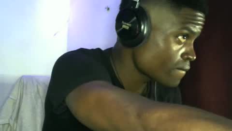 Snapshot of brayan1111x chatting on 11-07-25, 03:06 brayan1111x online show from 11-07-25, 03:06