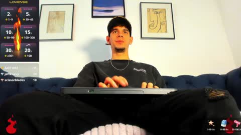 Snapshot of brayhambrown chatting on 02-01-25, 02:16 brayhambrown online show from 02-01-25, 02:16