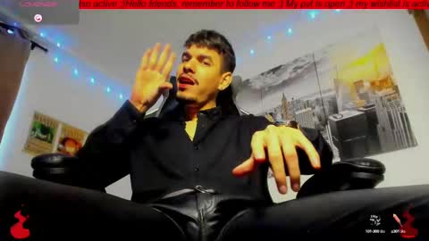 Snapshot of brayhambrown chatting on 10-15-25, 09:26 brayhambrown online show from 10-15-25, 09:26