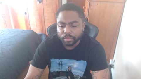 Snapshot of breadw1nnah chatting on 09-11-25, 06:41 Breadw1nnah online show from 09-11-25, 06:41