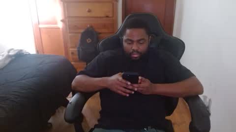 Snapshot of breadw1nnah chatting on 10-29-25, 05:25 Breadw1nnah online show from 10-29-25, 05:25