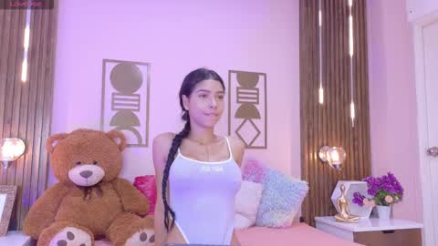 Bree  online show from 02-18-26, 12:34