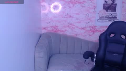 Brendi   online show from 10-27-25, 01:09