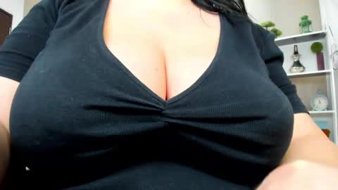 Brenda Skye online show from 02-12-25, 07:44