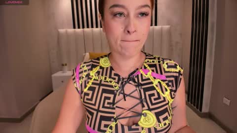 Bren  IG brendakoleman online show from 10-18-25, 04:26