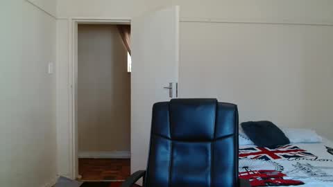 ask me lol online show from 11-02-25, 08:17