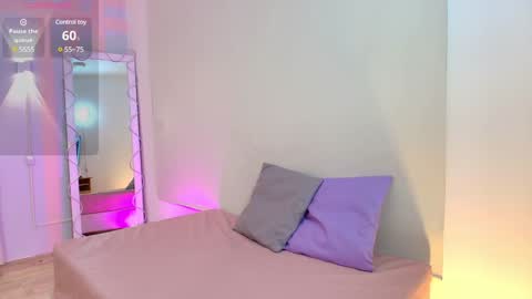 BRENDDA  online show from 02-07-25, 03:45