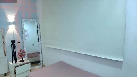 BRENDDA  online show from 12-23-25, 03:04