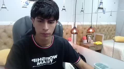 Esteban online show from 02-13-25, 01:19