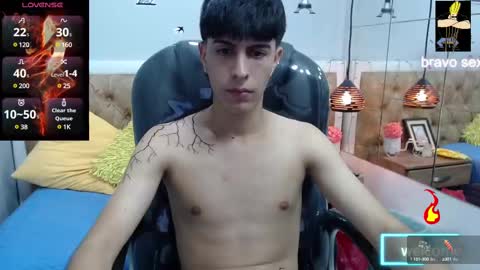 Esteban online show from 03-06-25, 02:41