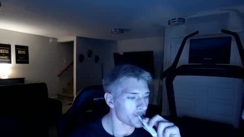 Snapshot of brentbarbasol chatting on 09-11-25, 03:17 BrentBarbasol online show from 09-11-25, 03:17