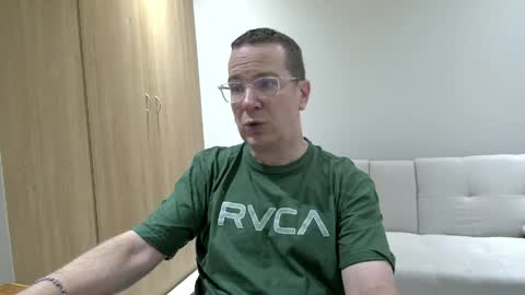 Brett online show from 04-07-26, 06:41