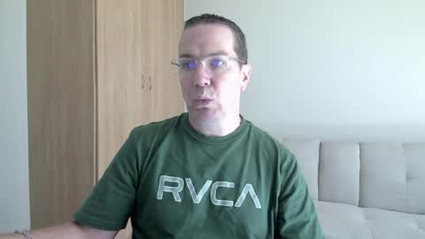 Brett online show from 04-18-26, 09:35