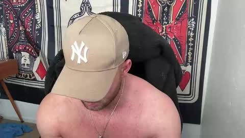 Snapshot of brettmycles chatting on 12-22-25, 06:27 Brett Mycles online show from 12-22-25, 06:27