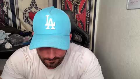 Snapshot of brettmycles chatting on 02-17-26, 08:26 Brett Mycles online show from 02-17-26, 08:26