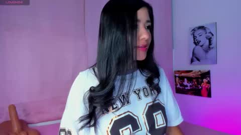 briana11_ online show from 10-18-25, 07:42