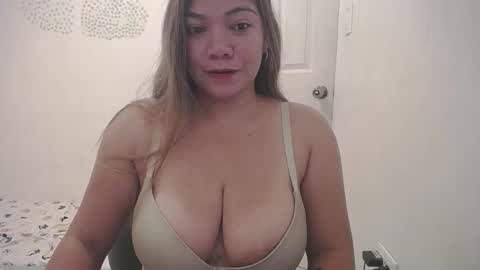 Briana online show from 10-06-25, 12:52