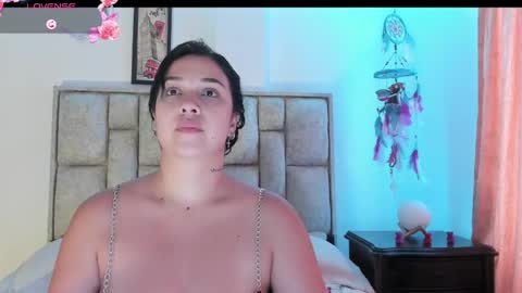 Snapshot of brianaguzman chatting on 09-18-25, 06:54 online show from 09-18-25, 06:54