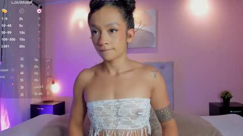 BRIANA online show from 11-03-25, 06:53