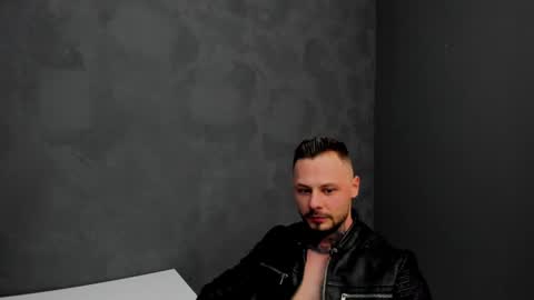 Snapshot of brianhunts chatting on 01-23-25, 11:48 Brian online show from 01-23-25, 11:48