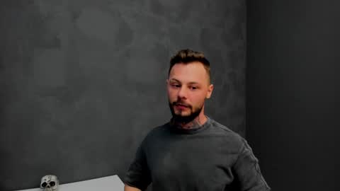 Snapshot of brianhunts chatting on 02-04-25, 07:07 Brian online show from 02-04-25, 07:07